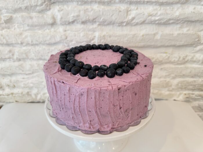 LEMON BLUE cake